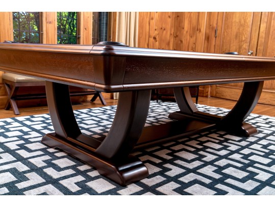 Stately Brunswick 8 FT Pool Table - Pristine Condition