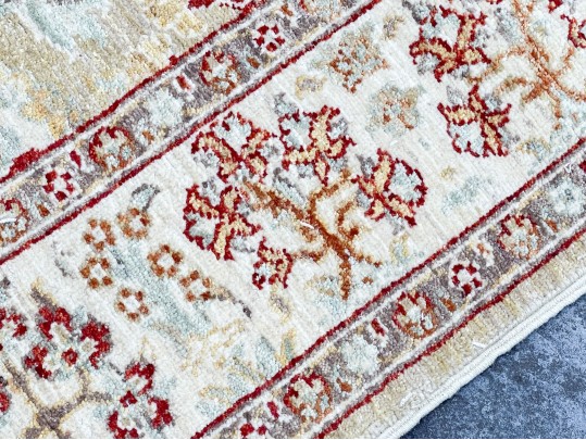 Wool Runner In Beige With Reds And Greens 