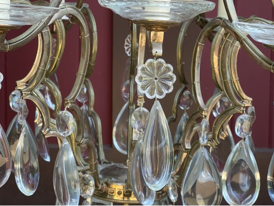Stunning Silver 12 Light Chandelier