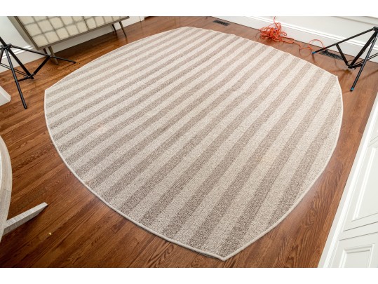 Unique Shape Woven Area Rug 
