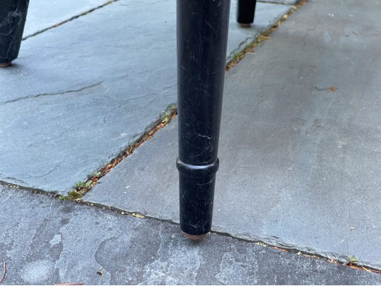 Dessin Fournir Mohair Velvet Chair 