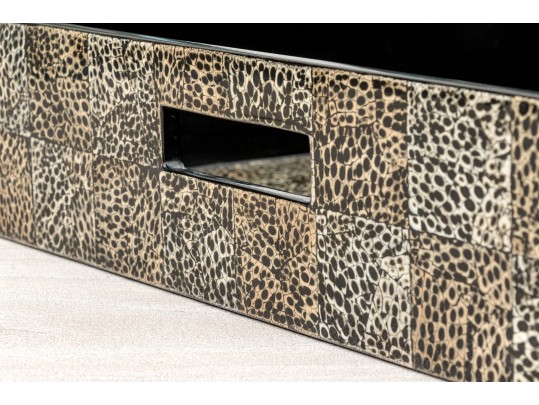 Stunning Animal Design Lacquered Tray 