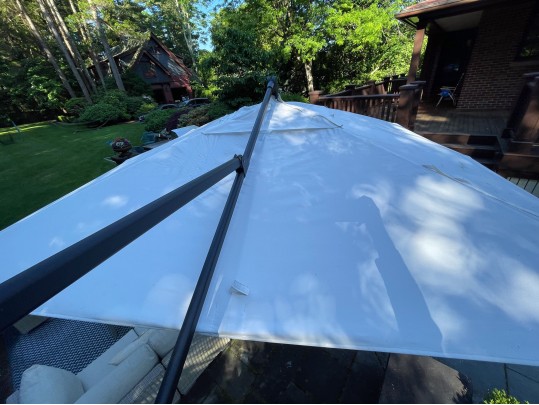 Massive Outdoor Cantilever Umbrella