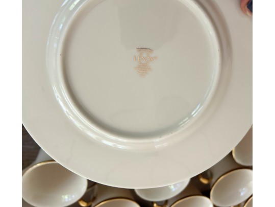 Lenox Fine Bone China - 99 Pcs Coordinating Patterns