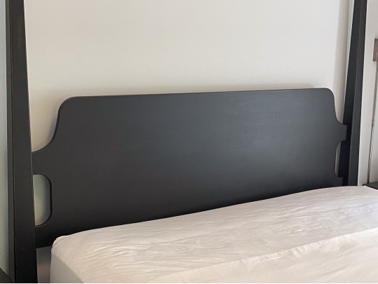 Four Poster Bed - Queen Size