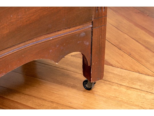 Beautiful Antique Bow Front Chest Of Drawers