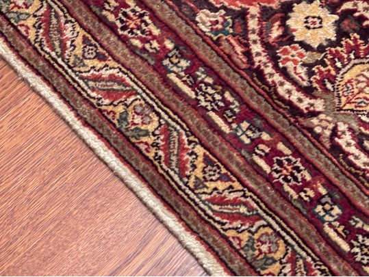 Hand Knotted Rug - Made In India