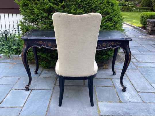 Dessin Fournir Mohair Velvet Chair 