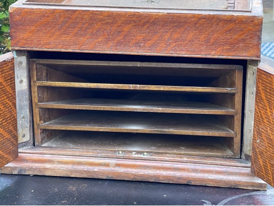 Vintage Victrola - Victor Talking Machine