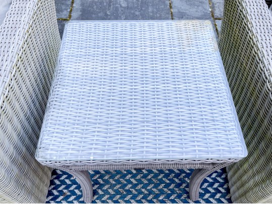 Pair Of Summer Classics Woven Swivel Chairs With Coordinating Side Table