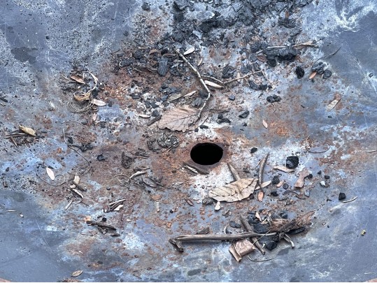 Seasons Steel Elliptical Fire Pit With Cover