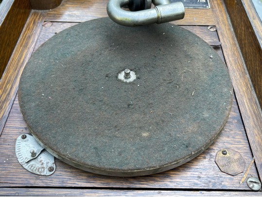 Vintage Victrola - Victor Talking Machine
