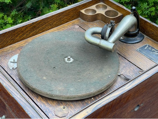 Vintage Victrola - Victor Talking Machine