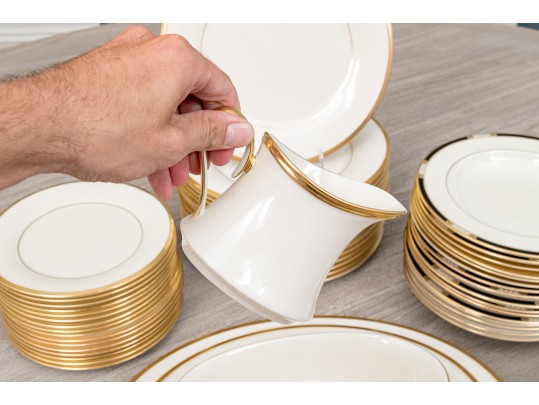 Lenox Fine Bone China - 99 Pcs Coordinating Patterns