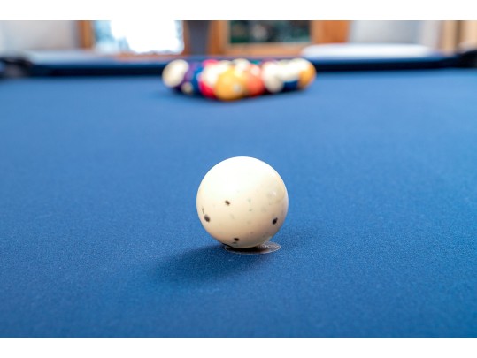 Stately Brunswick 8 FT Pool Table - Pristine Condition