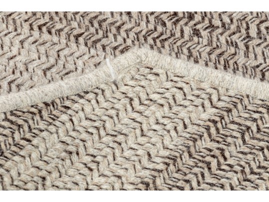 Unique Shape Woven Area Rug 
