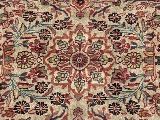 Hand Knotted Rug - Made In India