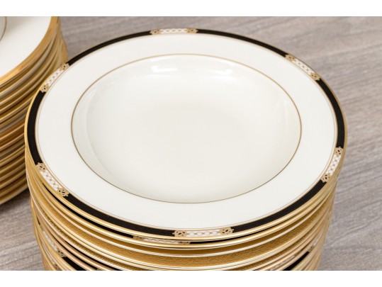 Lenox Fine Bone China - 99 Pcs Coordinating Patterns