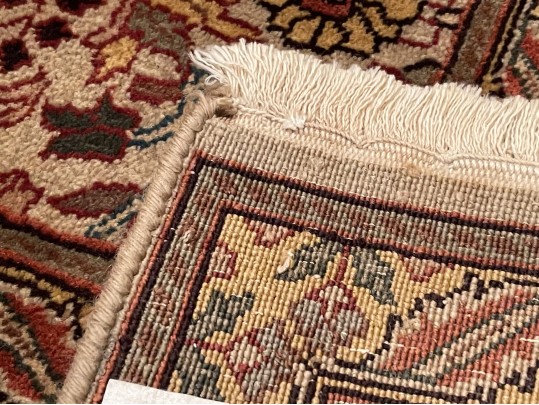Hand Knotted Rug - Made In India