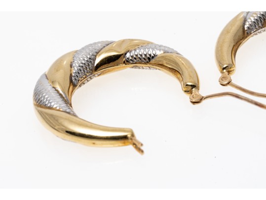 Contrastoing 14K White And Yellow Gold Hoop Earrings