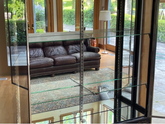 Stunning Chinoiserie Ebonized And Gilt Decorated Vitrine, 20th C. 