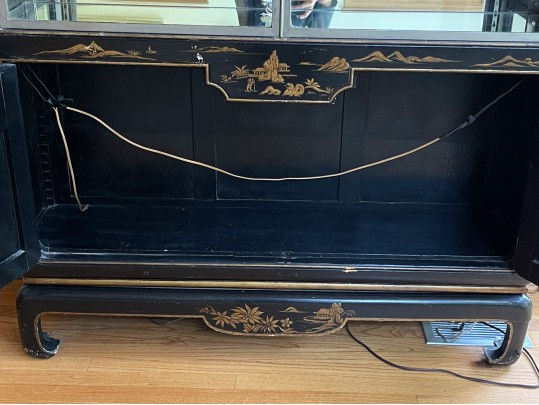 Stunning Chinoiserie Ebonized And Gilt Decorated Vitrine, 20th C. 