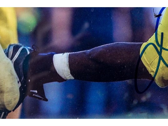 Michigan Wolverine # 16, Denard Robinson Autographed Photo