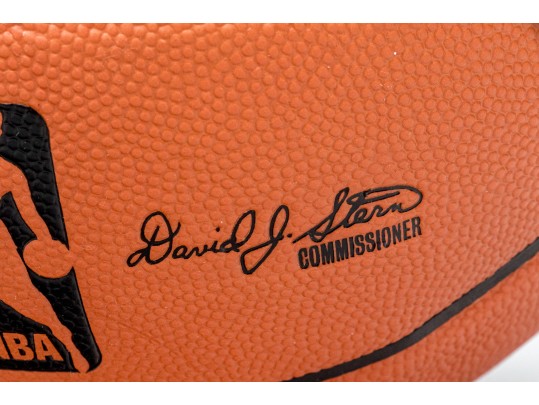Amar'e Stoudemire Autographed Basketball