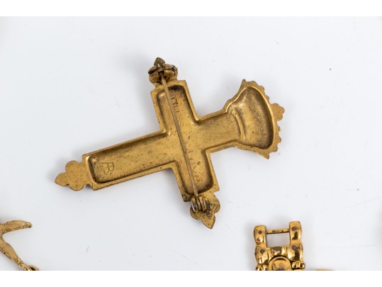 Lot Of Assorted Costume Jewelry Pieces, Including A Trifari Brooch