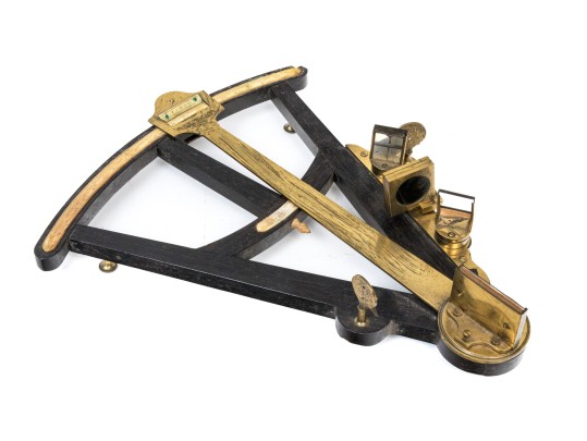 Antique Ebony And Brass Maritime Navigation Octant 