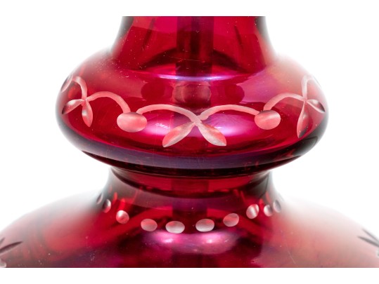 Vintage Bohemian Style Red Cut To Clear Vasiform Table Lamp