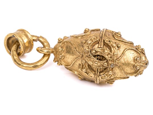 Chanel Fabulous Vintage Ornate Costume Jewelry Impactful Large Egg Motif Pendant
