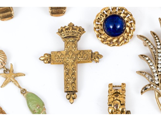 Lot Of Assorted Costume Jewelry Pieces, Including A Trifari Brooch