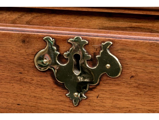 Queen Anne Cherrywood Chest On Frame, The Case Pennsylvania, Circa 1780