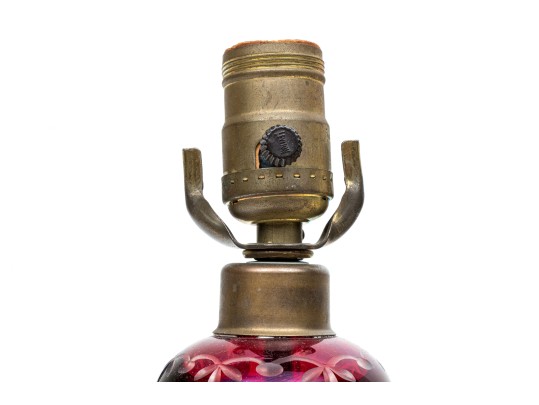 Vintage Bohemian Style Red Cut To Clear Vasiform Table Lamp