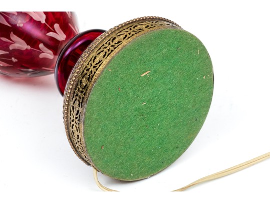 Vintage Bohemian Style Red Cut To Clear Vasiform Table Lamp