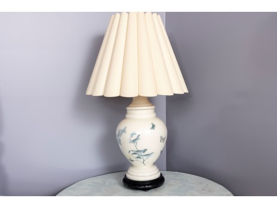 Ceramic Reverse-Painted Ginger Jar Form Table Lamp