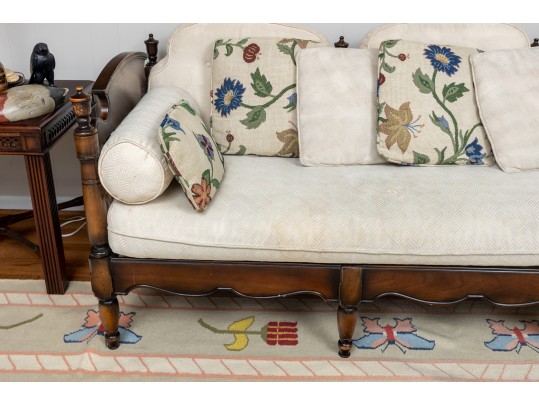 French Provincial Daybed Settee