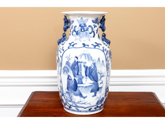 Chinese Porcelain Blue And White Vase