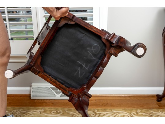 Vintage 1960's Mohogany Queen Anne Child's Chair