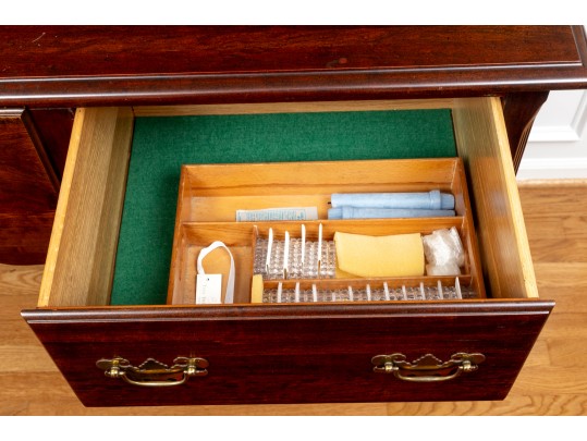 Crescent Furniture Cherry Queen Anne Buffet Sideboard