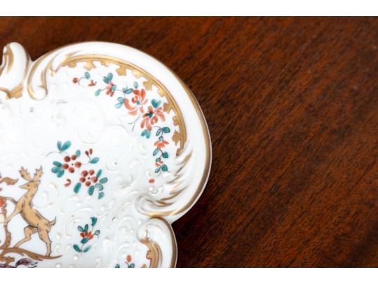 Samson Sperabo French Porcelain Armorial Dish  