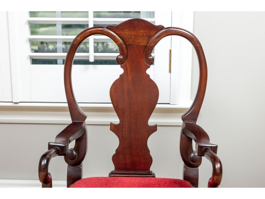 Vintage 1960's Mohogany Queen Anne Child's Chair