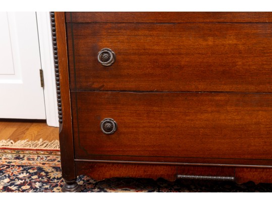 Mahogany Federal Style Chest Of Drawers
