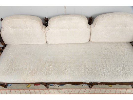 French Provincial Daybed Settee
