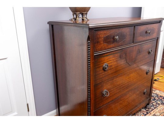 Mahogany Federal Style Chest Of Drawers