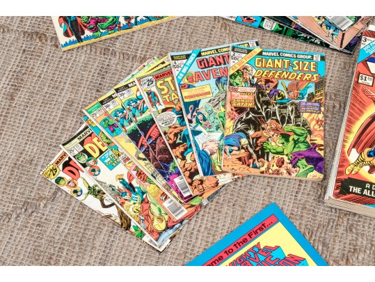 Large Lot Of Vintage Marvel Magazines, Approximately 55 Plus