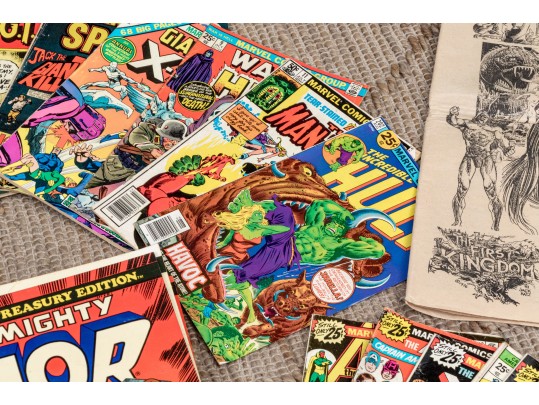 Large Lot Of Vintage Marvel Magazines, Approximately 55 Plus