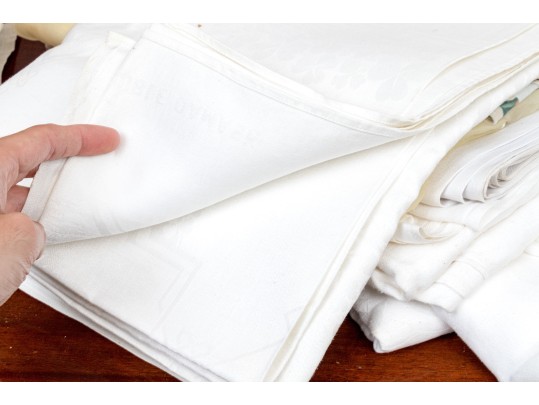 Fantastic Group Of Linnens