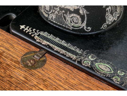 Singer Sewing Machine Table